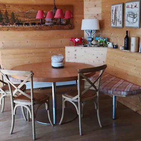 Gorgeous And Spacious Chalet Near The Center